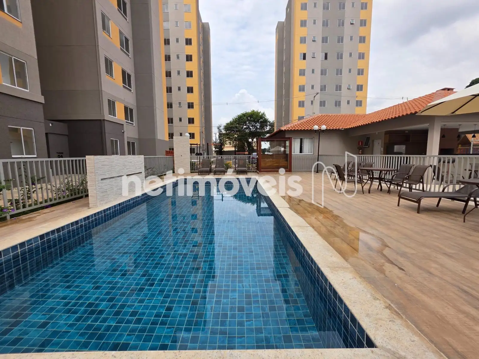Apartamento para comprar com 50 m², 2 quartos, 1 banheiro, 1 vaga em Rua Bélgica, Glória, Contagem