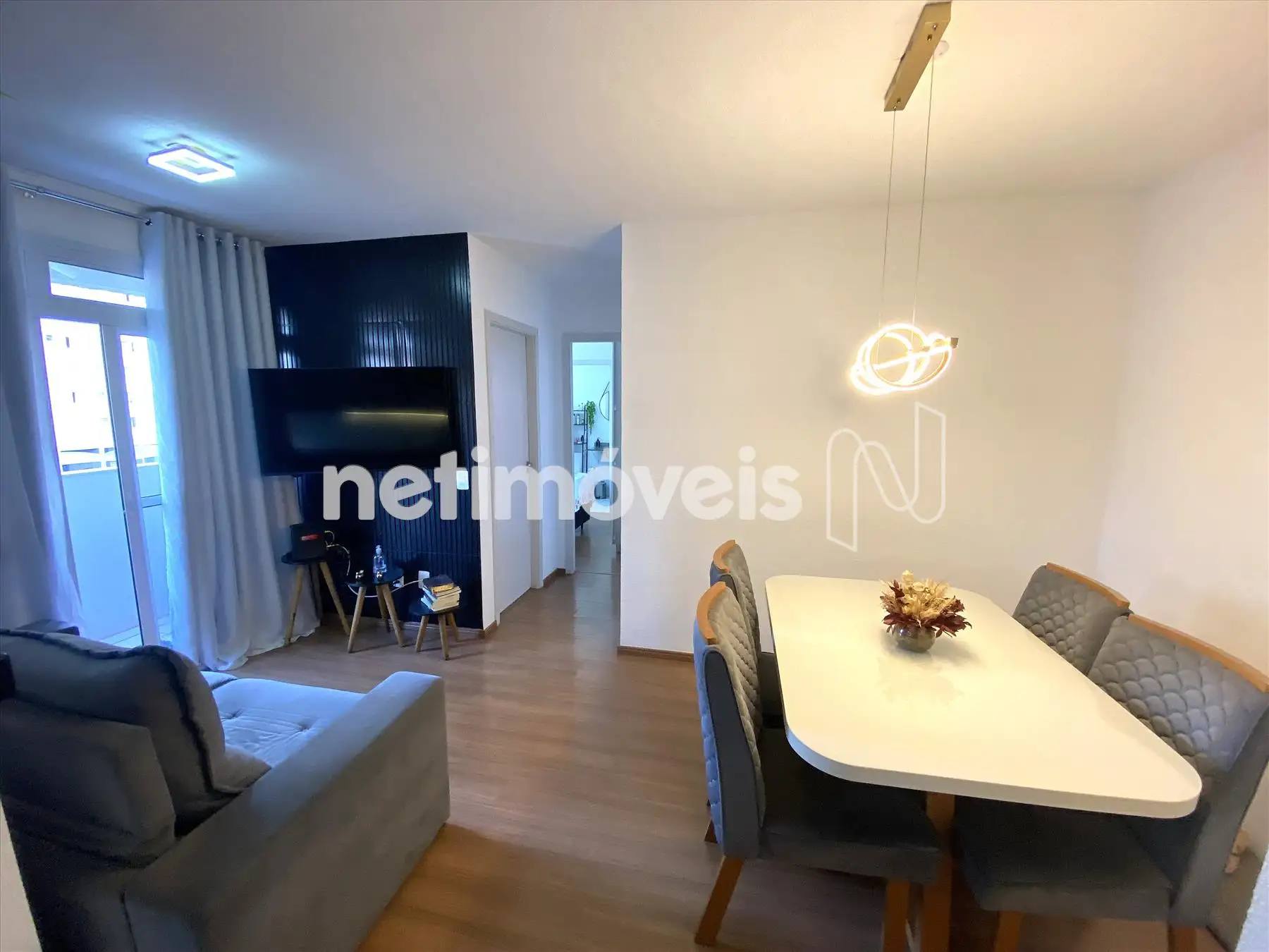 Apartamento para comprar com 54 m², 2 quartos, 1 banheiro, 1 vaga em Avenida Cristal, Jardim Riacho das Pedras, Contagem