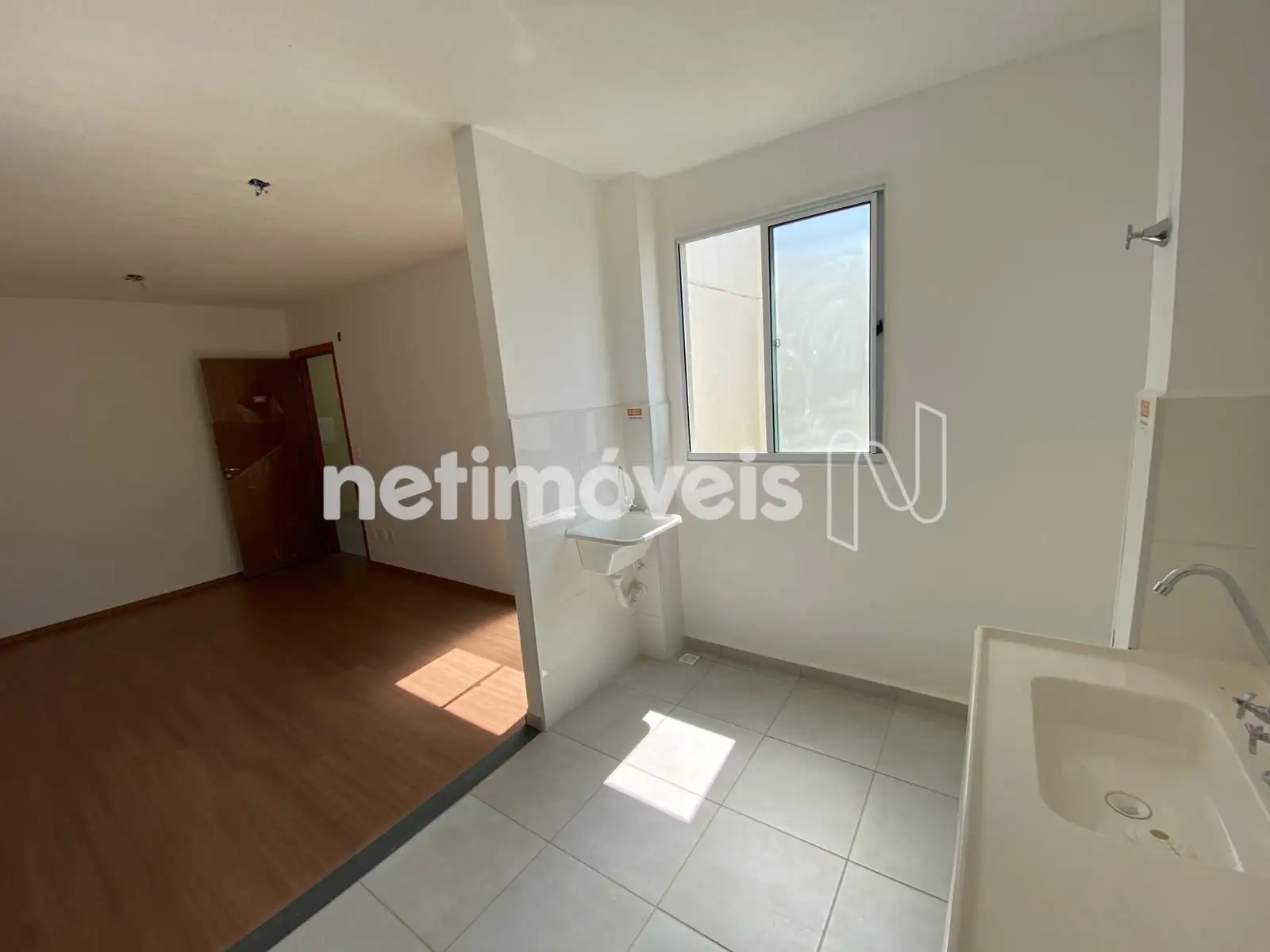 Apartamento para comprar com 41 m², 2 quartos, 1 banheiro, 1 vaga em Rua Valentim Costa Pacheco, Três Barras, Contagem
