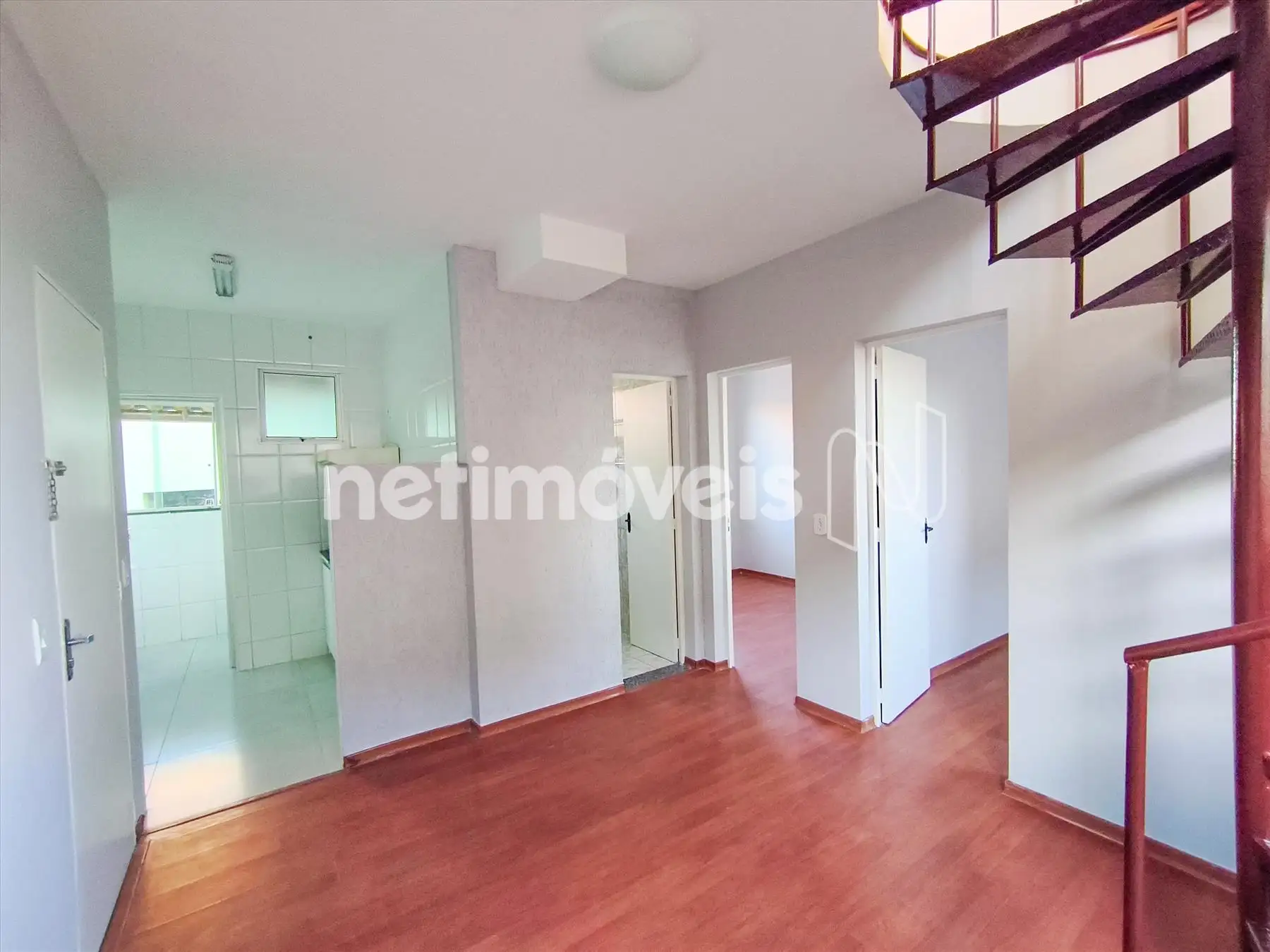 Apartamento para comprar com 100 m², 2 quartos, 1 banheiro, 1 vaga em Rua do Registro, Vila Beneves, Contagem